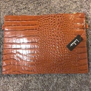 Lulu's Bags - Brand new Lulus clutch Lulu's Bags - Brand new Lulus clutch